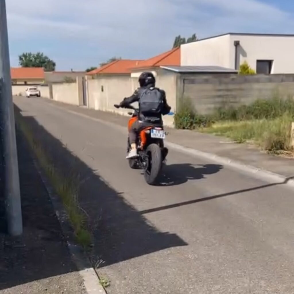 Photo moto 2