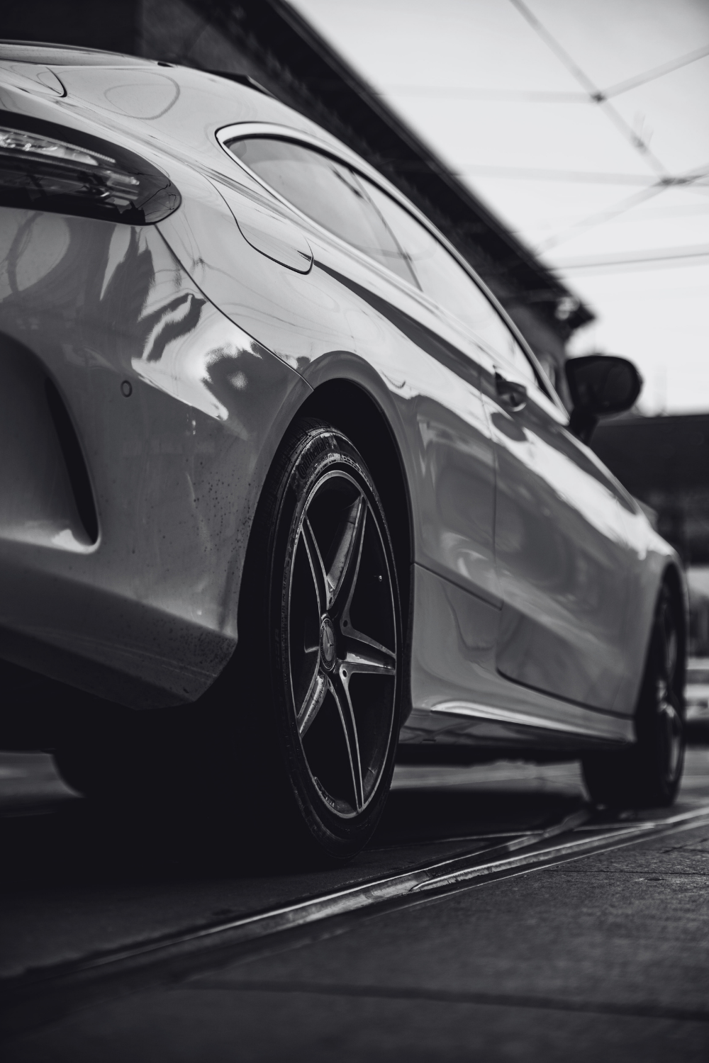 Automobile