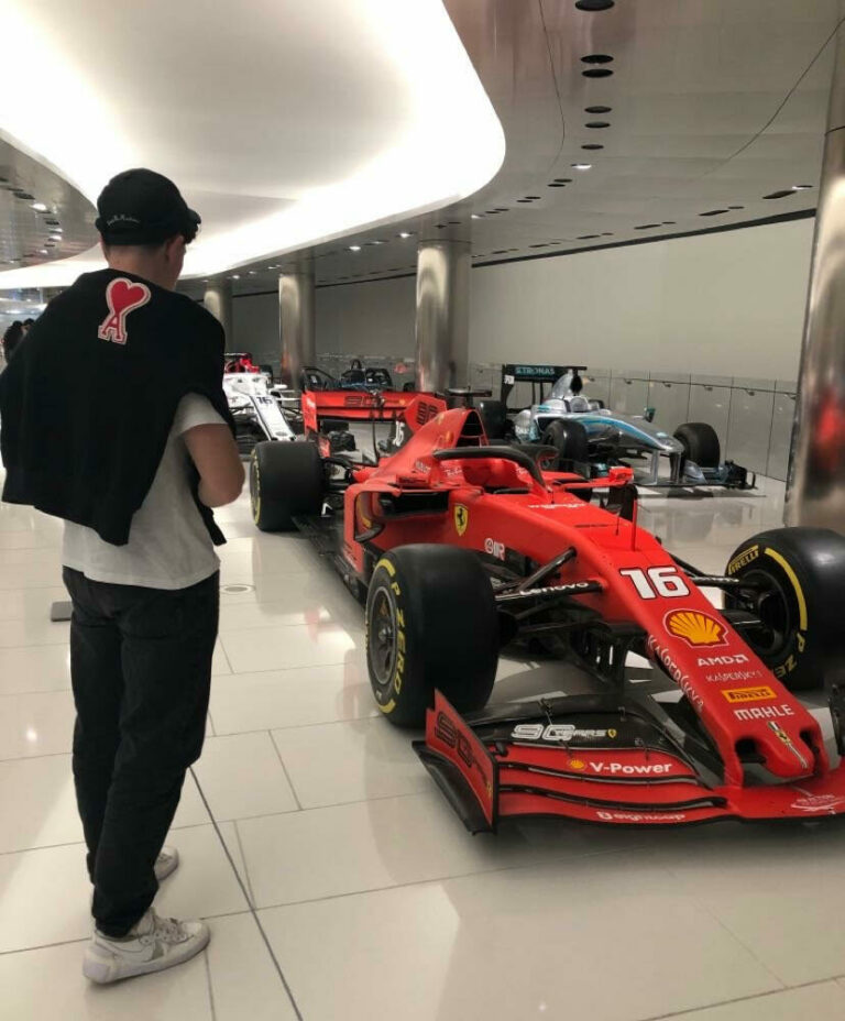 F1