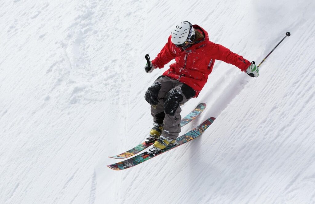 man, skier, ski, skiing, snow, slopes, snow slopes, extreme sports, winter sports, sports, alps, alpine, nature, activity, downhill, movement, speed, winter, winterscape, wintry, hoarfrost